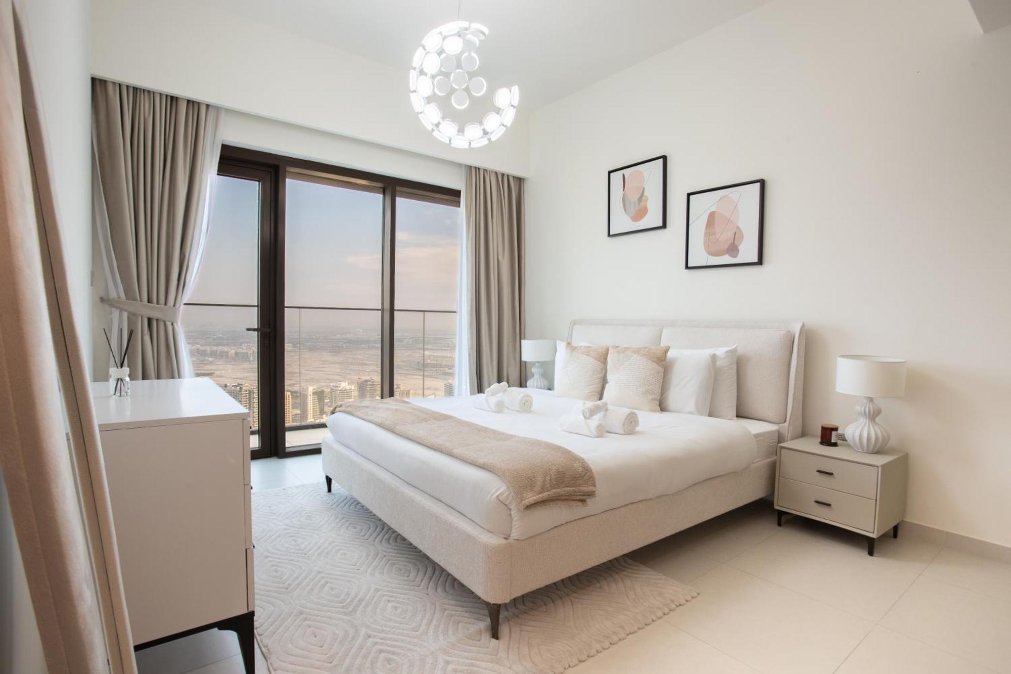 Apartment Prime Downtown Location 2br Burj Royale